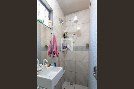 Casa à venda com 360m², 2 quartos e 4 vagas Casa à venda com 360m², 2 quartos e 4 vagasBanheiro