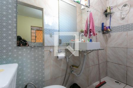 Casa à venda com 360m², 2 quartos e 4 vagas Casa à venda com 360m², 2 quartos e 4 vagasBanheiro