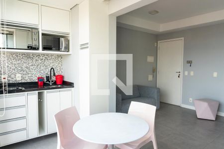 Sala/Cozinha de apartamento para alugar com 1 quarto, 37m² em Vila da Saúde, São Paulo