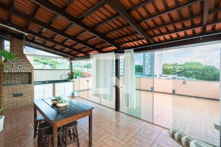 Apartamento à venda com 210m², 4 quartos e 2 vagasCobertura