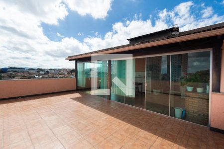 Apartamento à venda com 210m², 4 quartos e 2 vagasCobertura