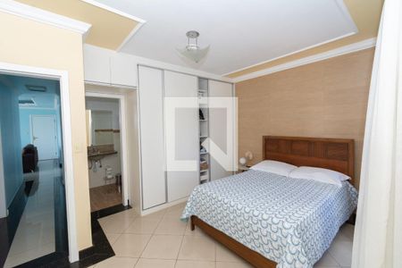Apartamento à venda com 210m², 4 quartos e 2 vagasSuite
