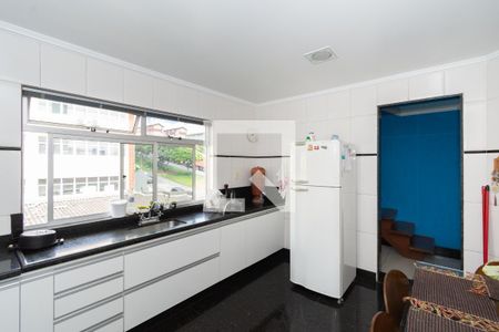 Apartamento à venda com 210m², 4 quartos e 2 vagasCozinha