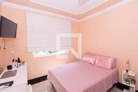 Apartamento à venda com 210m², 4 quartos e 2 vagasQuarto 2