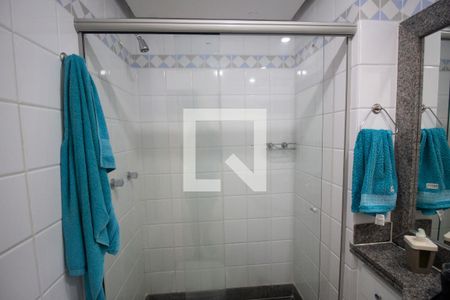 Apartamento à venda com 92m², 2 quartos e 2 vagasBanheiro Social