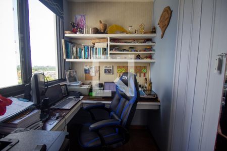 Apartamento à venda com 92m², 2 quartos e 2 vagasSuíte