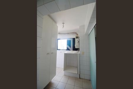 Apartamento para alugar com 124m², 3 quartos e 3 vagas Apartamento para alugar com 124m², 3 quartos e 3 vagasQuarto de Serviço