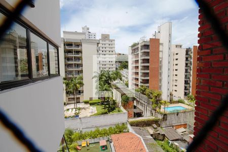Apartamento para alugar com 124m², 3 quartos e 3 vagas Apartamento para alugar com 124m², 3 quartos e 3 vagasVista do Quarto 1