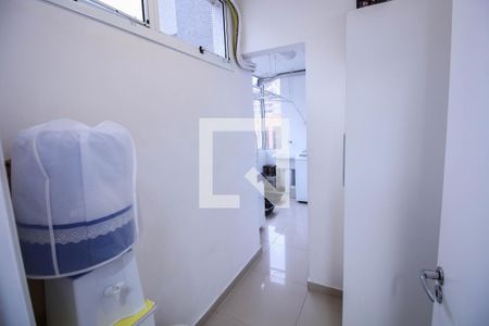 Apartamento à venda com 161m², 2 quartos e 1 vagaÁrea de Serviço