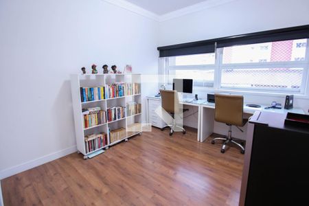 Apartamento à venda com 161m², 2 quartos e 1 vagaEscritório