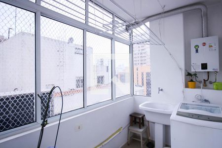 Apartamento à venda com 161m², 2 quartos e 1 vagaÁrea de Serviço