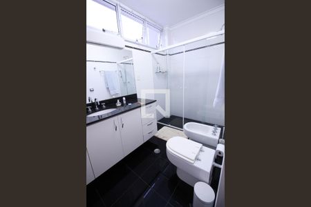 Apartamento à venda com 161m², 2 quartos e 1 vagaBanheiro da Suíte