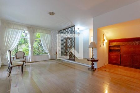 Sala de casa à venda com 3 quartos, 275m² em Jardim da Glória, São Paulo