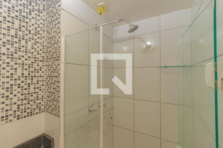 Apartamento para alugar com 50m², 2 quartos e 1 vagaDetalhe do Banheiro da Suíte