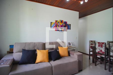 Sala de apartamento para alugar com 2 quartos, 51m² em Protásio Alves, Porto Alegre