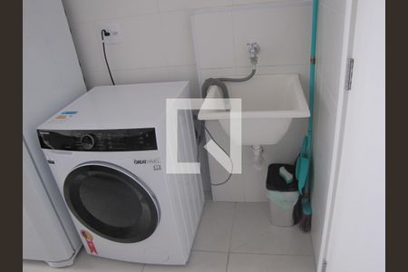 Apartamento à venda com 28m², 1 quarto e sem vagaÁrea de Serviço