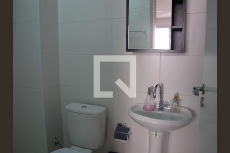 Banheiro da Suíte de apartamento para alugar com 1 quarto, 28m² em Vila Penteado, São Paulo