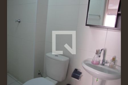 Banheiro da Suíte de apartamento para alugar com 1 quarto, 28m² em Vila Penteado, São Paulo
