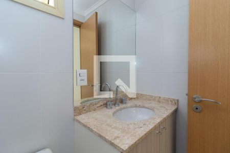 Apartamento para alugar com 66m², 2 quartos e 1 vaga Apartamento para alugar com 66m², 2 quartos e 1 vagaBanheiro da Suíte 1