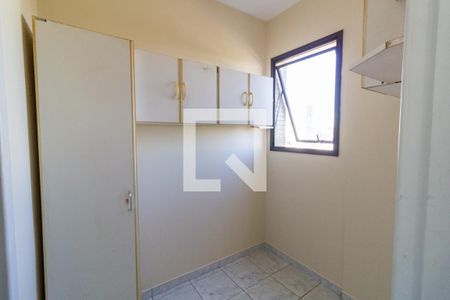 Apartamento à venda com 87m², 4 quartos e 2 vagasQuarto de Serviço