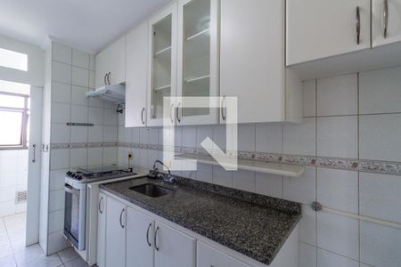 Apartamento à venda com 87m², 4 quartos e 2 vagasCozinha