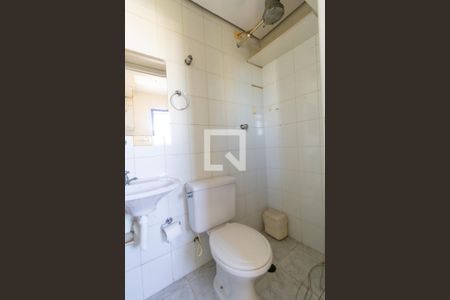 Apartamento à venda com 87m², 4 quartos e 2 vagasBanheiro da Área de Serviço