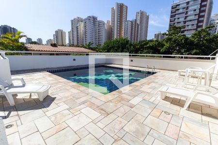 Apartamento à venda com 87m², 4 quartos e 2 vagasÁrea Comum - Piscina
