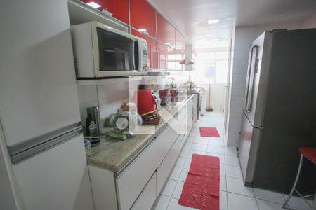 Apartamento à venda com 181m², 3 quartos e 2 vagasCozinha