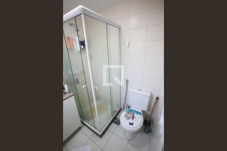 Apartamento à venda com 181m², 3 quartos e 2 vagasBanheiro da Suíte