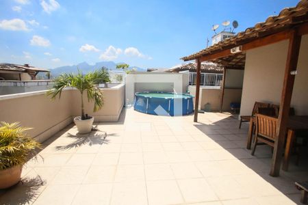Apartamento à venda com 181m², 3 quartos e 2 vagasCobertura