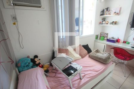 Apartamento à venda com 181m², 3 quartos e 2 vagasQuarto 2