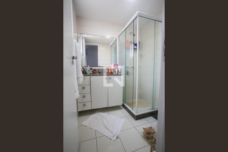Apartamento à venda com 181m², 3 quartos e 2 vagasBanheiro da Suíte