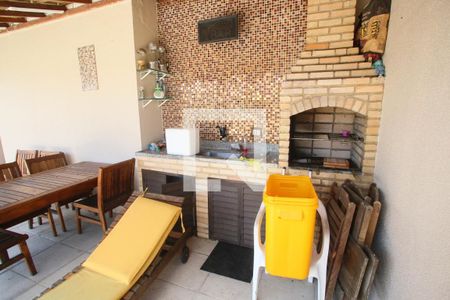 Apartamento à venda com 181m², 3 quartos e 2 vagasCobertura