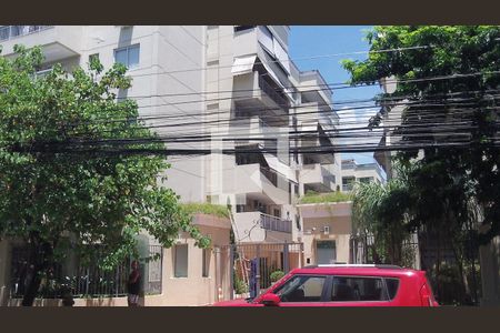 Apartamento à venda com 181m², 3 quartos e 2 vagasFachada