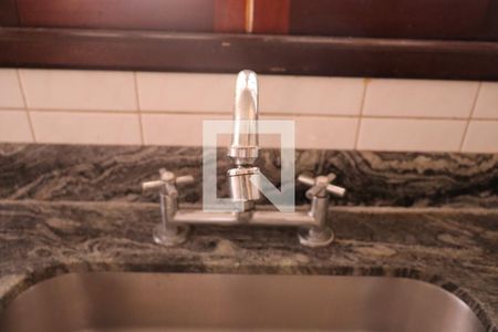 Casa de condomínio à venda com 130m², 3 quartos e 1 vagacozinha