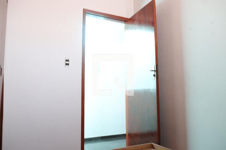 Casa de condomínio à venda com 130m², 3 quartos e 1 vagaquarto 2