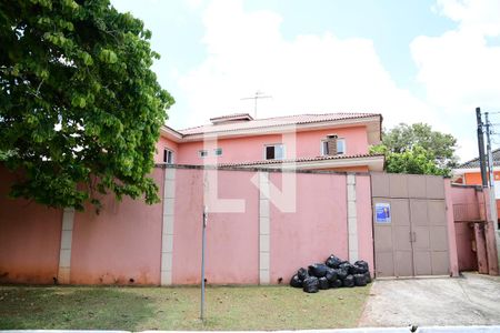 Casa de condomínio para alugar com 315m², 3 quartos e 6 vagasPlaca Quinto Andar