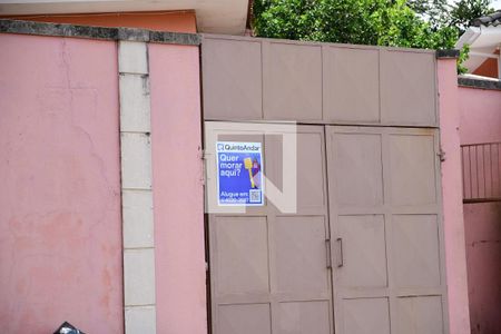 Casa de condomínio para alugar com 315m², 3 quartos e 6 vagasPlaca Quinto Andar