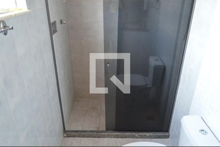 Casa de condomínio para alugar com 300m², 3 quartos e 4 vagasBanheiro da Suíte