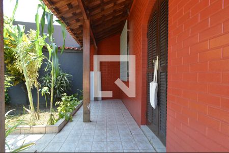 Casa de condomínio para alugar com 300m², 3 quartos e 4 vagasVaranda da Sala