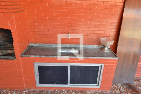 Casa de condomínio para alugar com 300m², 3 quartos e 4 vagasChurrasqueira