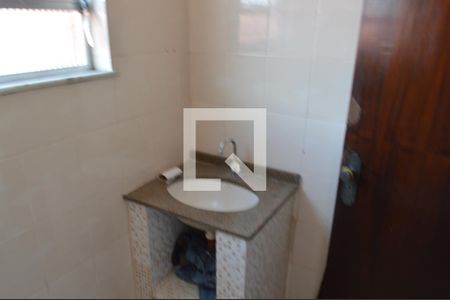 Casa de condomínio para alugar com 300m², 3 quartos e 4 vagasLavabo