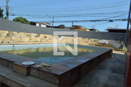 Casa de condomínio para alugar com 300m², 3 quartos e 4 vagasPiscina