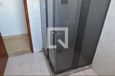 Casa de condomínio para alugar com 300m², 3 quartos e 4 vagasBanheiro