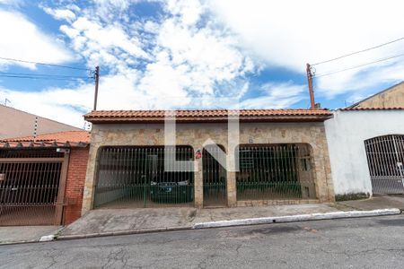 Casa à venda com 101m², 2 quartos e 3 vagasFachada