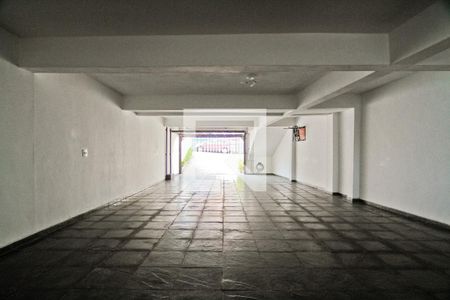 Casa à venda com 275m², 3 quartos e 6 vagasGaragem