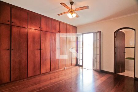 Suíte de casa à venda com 3 quartos, 275m² em Parque Monteiro Soares, São Paulo