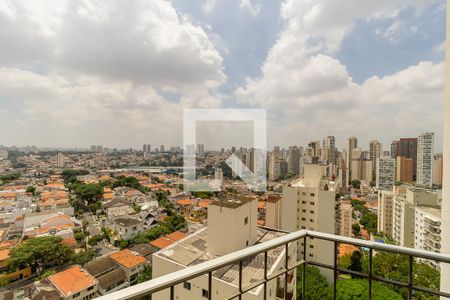 Vista  de apartamento à venda com 3 quartos, 70m² em Vila Mariana, São Paulo