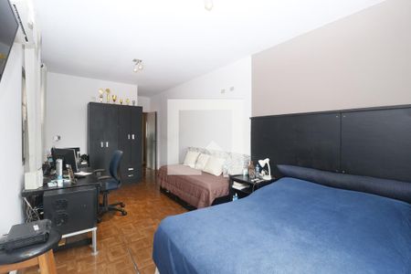 Casa à venda com 420m², 4 quartos e 6 vagasQuarto 3