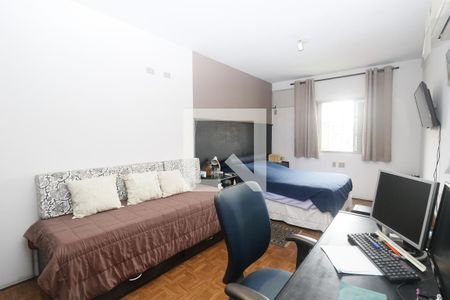 Casa à venda com 420m², 4 quartos e 6 vagasQuarto 3